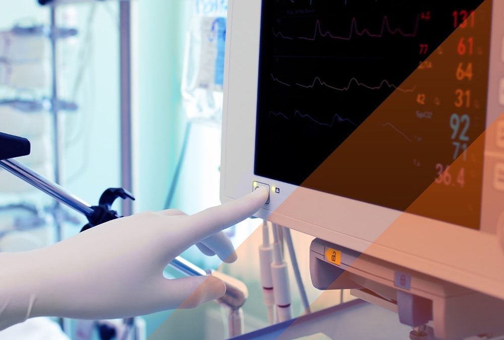 Comment gérer la connexion de différents types d’appareils biomédicaux au dossier patient ?